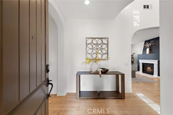 Huntington Beach, CA 92648,7988 Aldea Circle