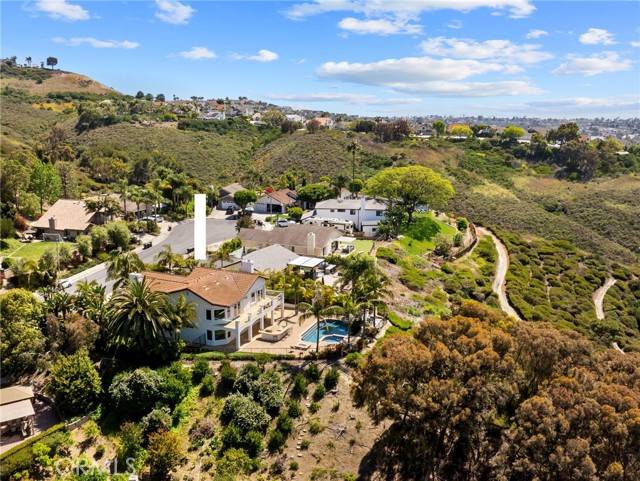 San Clemente, CA 92673,1110 Novilunio