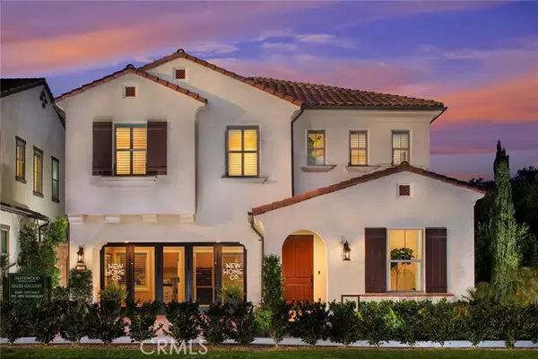 114 Oakstone, Irvine, CA 92618