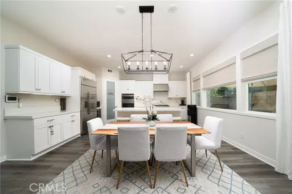 Lake Forest (el Toro), CA 92630,639 Athos