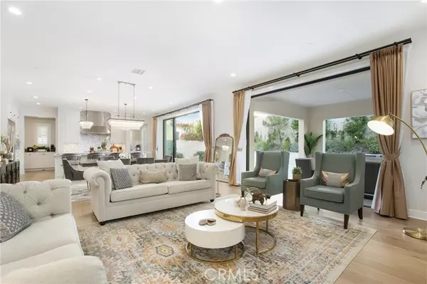 Irvine, CA 92618,85 Spacial