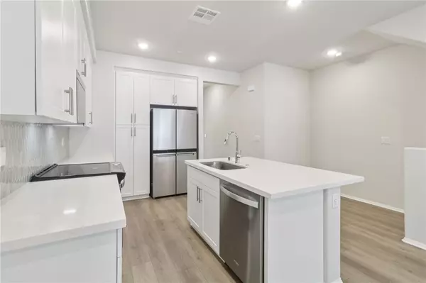 San Marcos, CA 92069,2203 Saltbush Drive