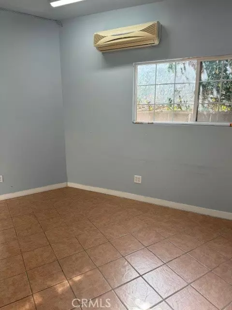 Los Angeles, CA 90019,5618 Venice Boulevard