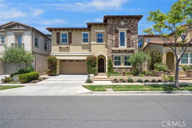 18 Goldenrod, Lake Forest (el Toro), CA 92630