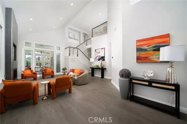 Huntington Beach, CA 92648,5712 Ocean Vista Drive