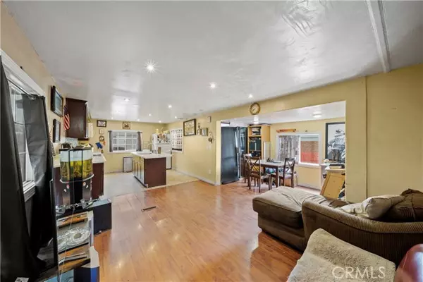 Fontana, CA 92336,17333 Valley Boulevard #103