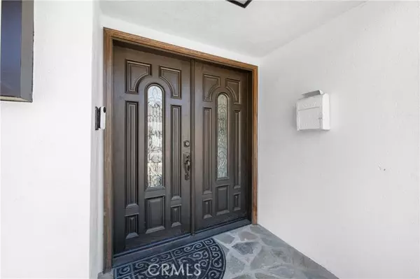 Culver City, CA 90232,3859 Hollyview Terrace