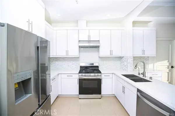 Long Beach, CA 90813,1598 long beach #405