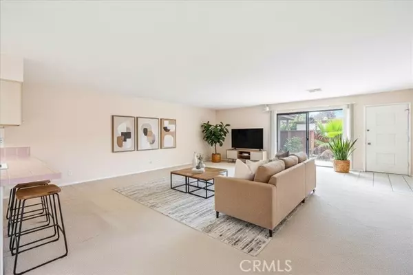 Aliso Viejo, CA 92656,23401 Via San Miguel