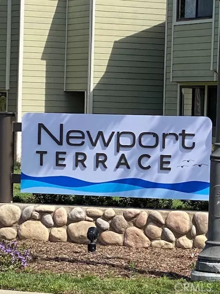 10 Latitude Court #22, Newport Beach, CA 92663