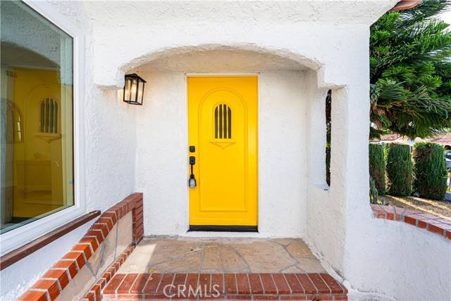 Los Angeles, CA 90047,1818 W 79th Street