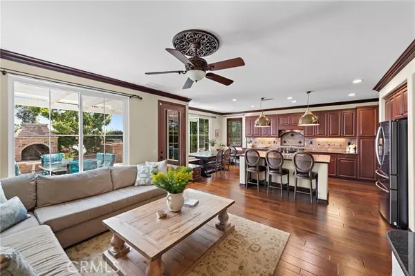 Ladera Ranch, CA 92694,14 Downing Street