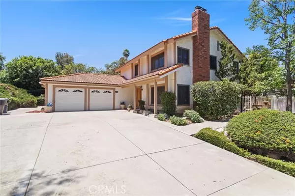 162 Lakeside Avenue, Redlands, CA 92373