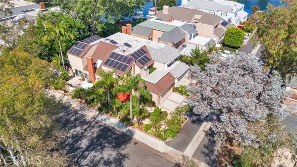 Lake Forest (el Toro), CA 92630,22482 Lake Forest Lane