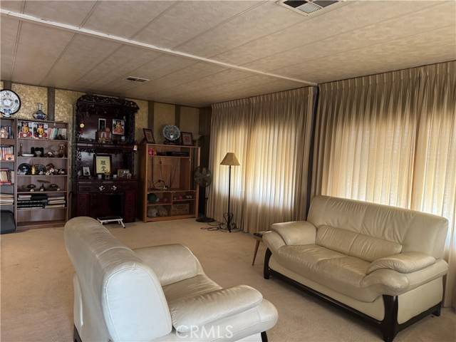 Stanton, CA 90680,11250 Beach Boulevard #31