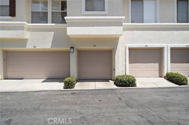 Irvine, CA 92618,811 Larkridge