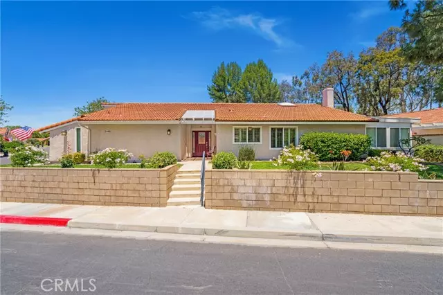 Laguna Woods, CA 92637,5185 Duenas