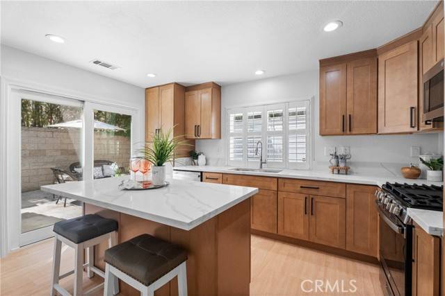 2 Chestnut Drive, Aliso Viejo, CA 92656