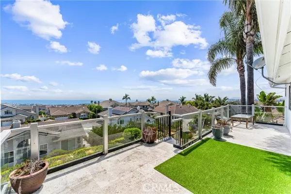 San Clemente, CA 92673,2305 Via Zafiro