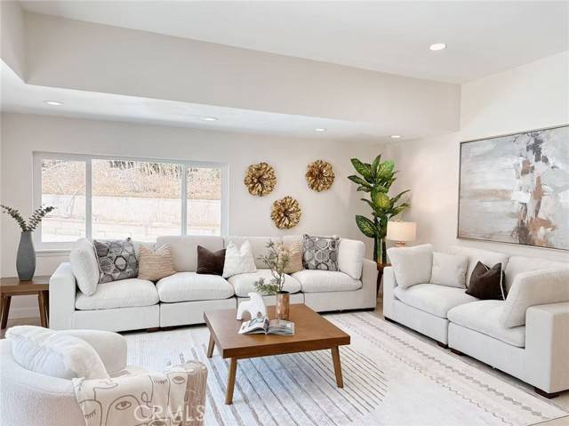 Diamond Bar, CA 91765,23615 Tellgate Drive