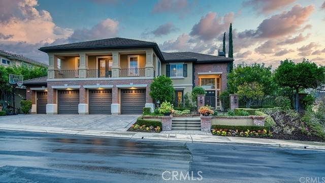 23 Van Gogh Way, Laguna Hills, CA 92679