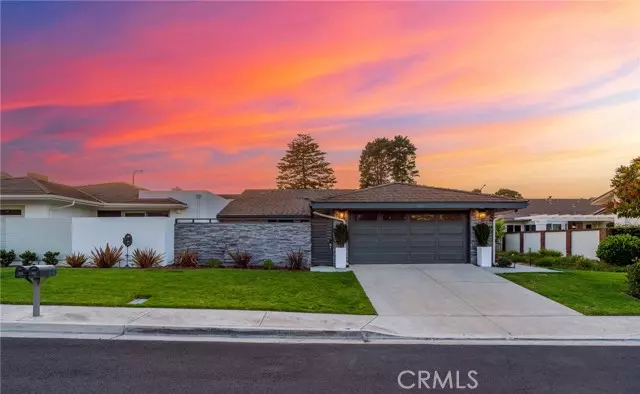 35 Beachcomber Drive, Corona Del Mar (newport Beach), CA 92625