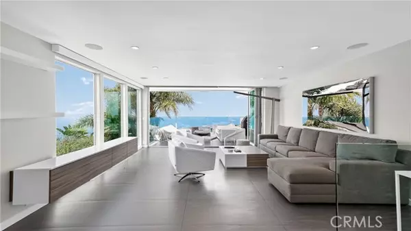 Laguna Beach, CA 92651,855 Santa Ana Street