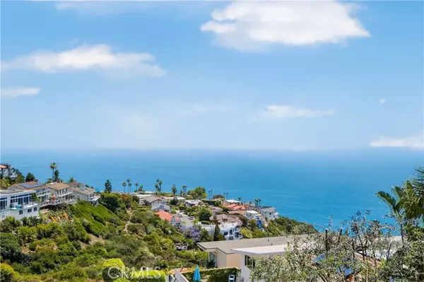 Laguna Beach, CA 92651,855 Santa Ana Street