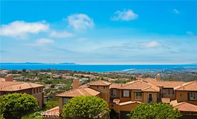 Newport Coast, CA 92657,7 Suprema Drive