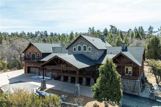 Big Bear Lake, CA 92314,858 Fox Tower Way