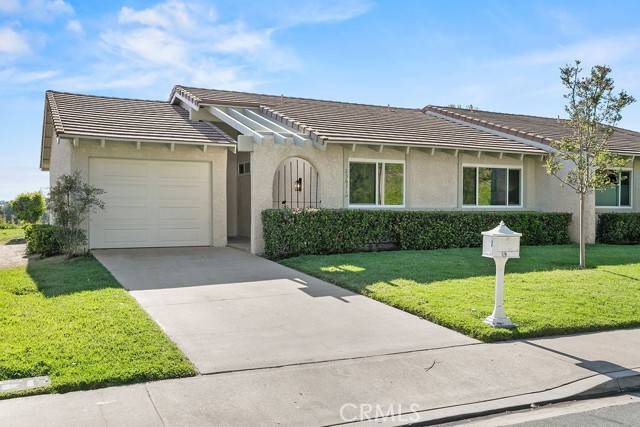 Mission Viejo, CA 92692,23631 Via Storni