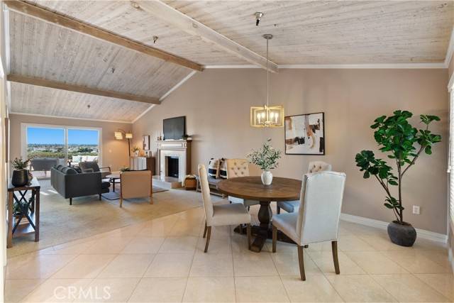 2175 Pacific Avenue #E4, Costa Mesa, CA 92627