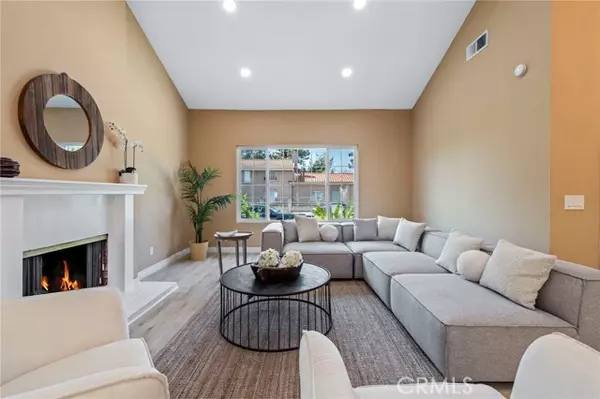 Granada Hills (los Angeles), CA 91344,16511 Halsey