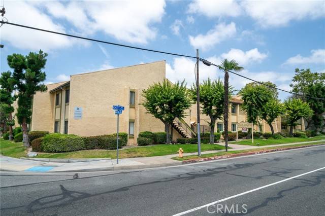 Buena Park, CA 90620,7531 Knott Avenue