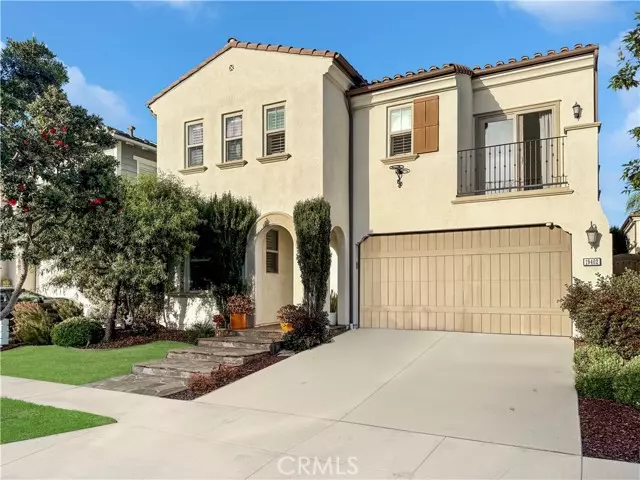 19402 Snowdon Lane, Huntington Beach, CA 92646