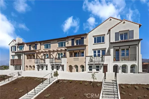 121 Evergreen Lane, Claremont, CA 91711
