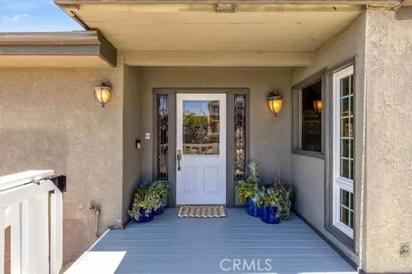 San Clemente, CA 92672,210 W Avenida Gaviota