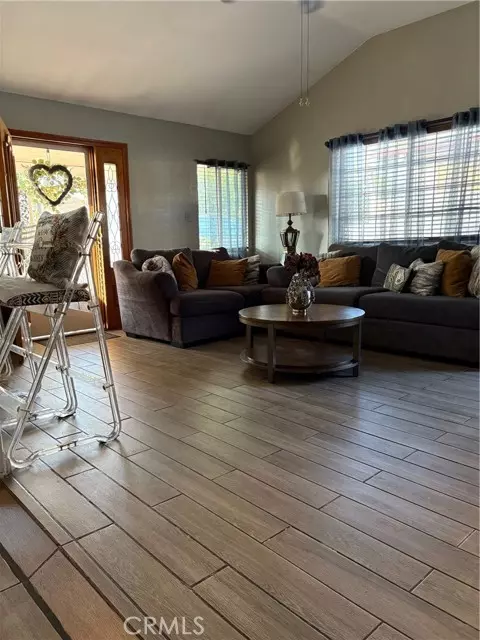 Santa Ana, CA 92703,1140 W Cubbon Street