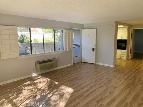 Laguna Woods, CA 92637,930 Avenida Majorca #A
