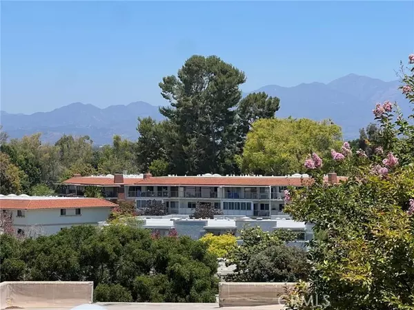 2268 Via Puerta #O, Laguna Woods, CA 92637