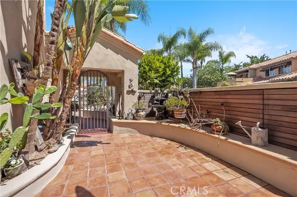 Laguna Niguel, CA 92677,12 Genoa