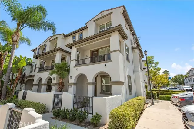 11 Travis Road, Buena Park, CA 90621