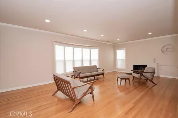 Santa Ana, CA 92703,1212 Louise Street