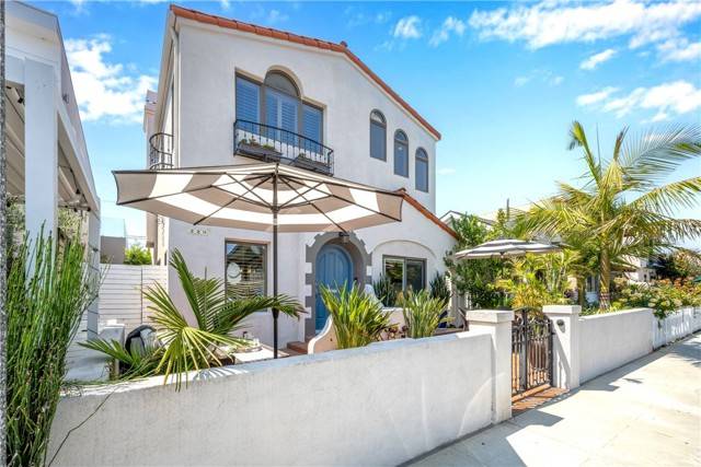 229 Covina, Long Beach, CA 90803