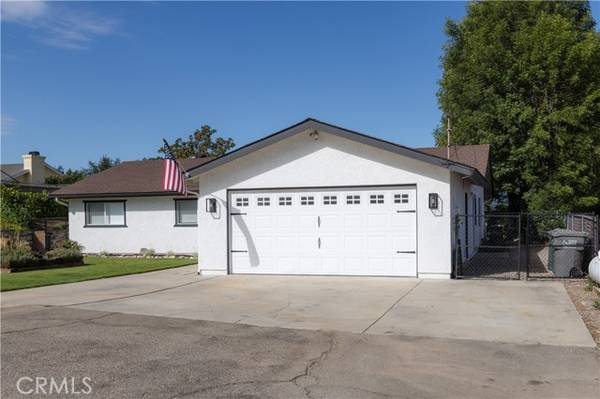 815 6th Street, Ramona, CA 92065