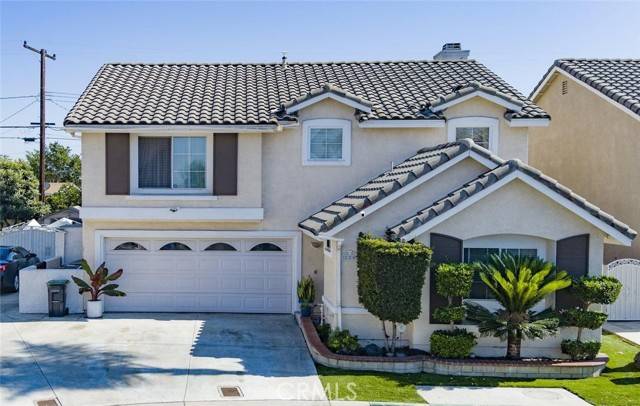 220 S Linhaven Circle, Anaheim, CA 92804