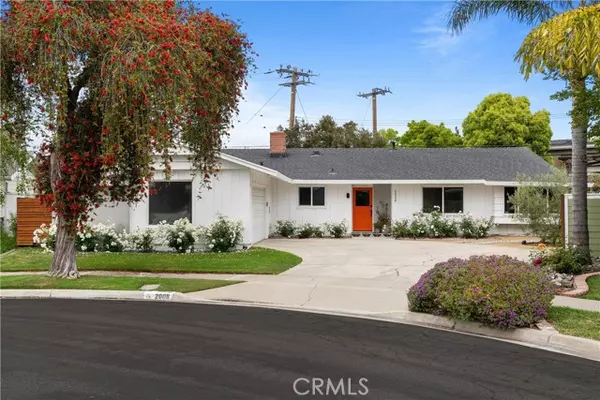 2008 N Capella Court, Costa Mesa, CA 92626