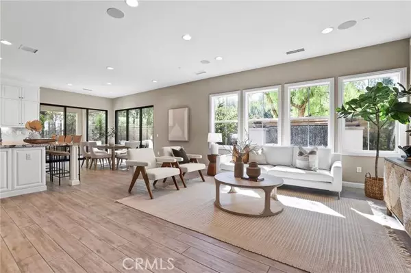 33 Castellana, Lake Forest (el Toro), CA 92630