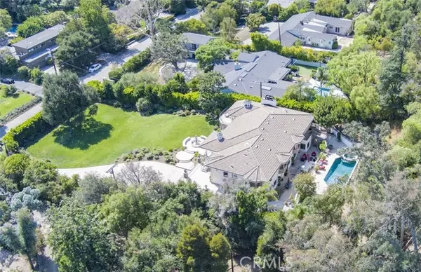 Studio City (los Angeles), CA 91604,11947 Iredell Street