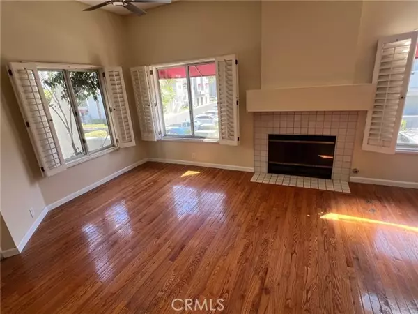 Mission Viejo, CA 92691,27657 Aquamarine #157